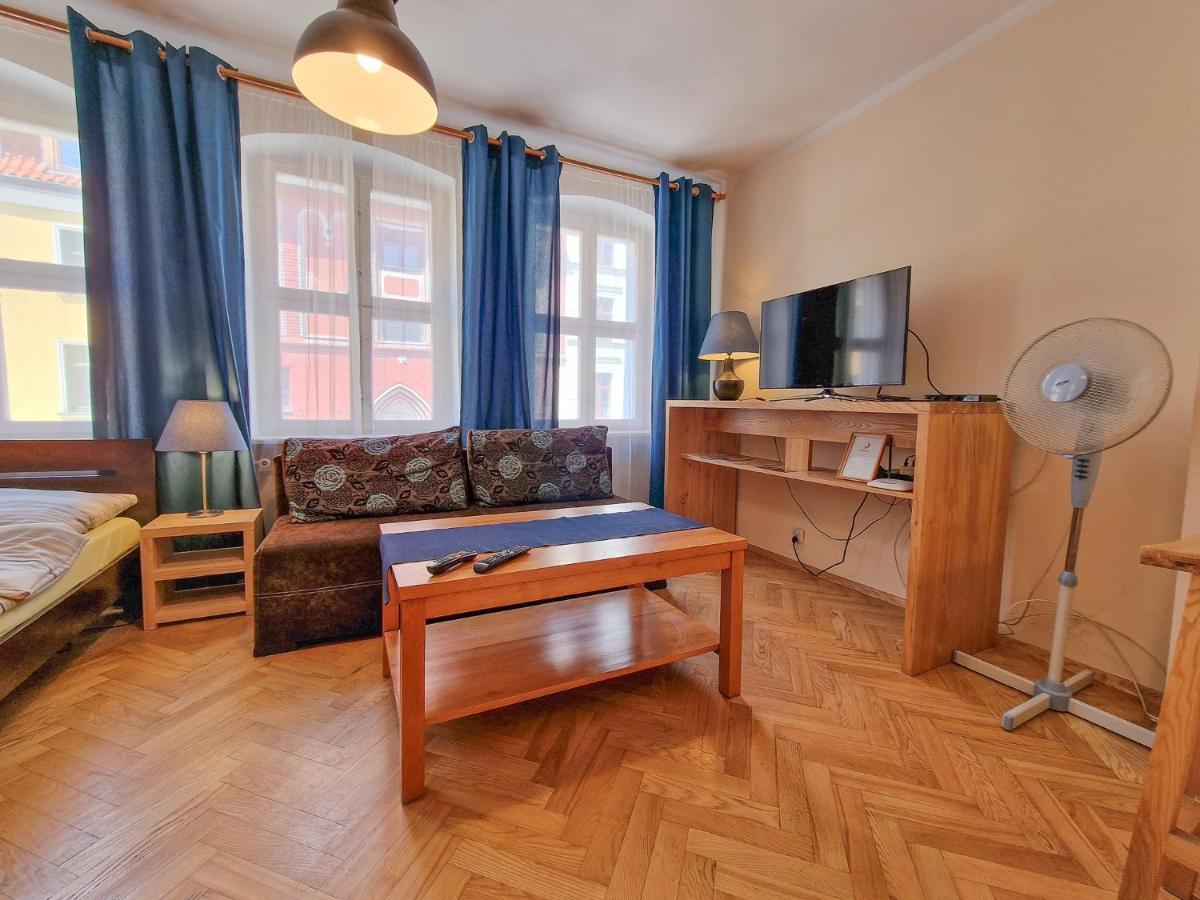 Appartement Apartament Ksiezycowy à Stary Toruń Extérieur photo
